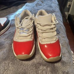 Jordan 11 Lows 