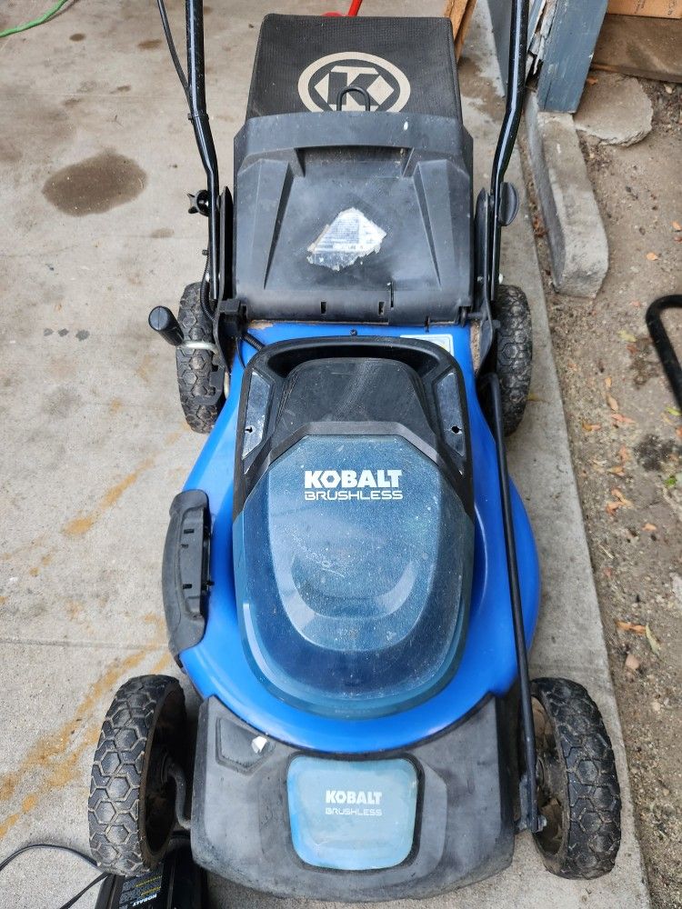 Kobalt Brushless Cordless Lawn Mower With Battery And Charger