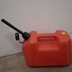 2 Gallon Gas Can Pickup Between 2;00-10:45 Rainbow/charleston Cash Only Fcfs No Holds Need Gone Moving 