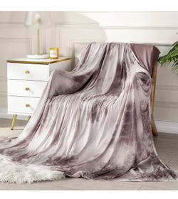 Brandnew Cooling Blanket (90"x90"Queen Size) for Hot Sleepers and Night Sweats,100% Oeko-Tex Certified,Arc-Chill Q-Max >0.5 Cool Fiber,Ultra Cold Brea