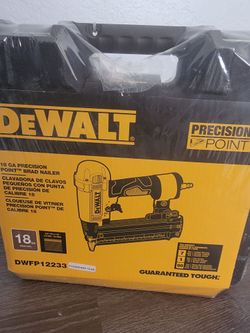 DEWALT 18GA BRAD NAILER