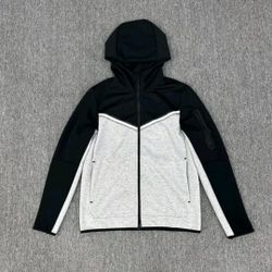 Nike Tech Suits(Multiple Colors And Sizes) Please Inquire And We Will Timely  Respond Thank You