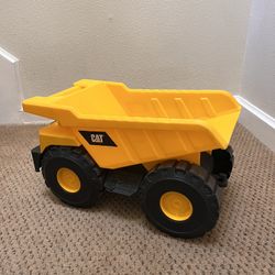 CAT Construction Dump Truck 15”
