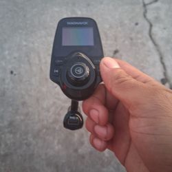 Magnavox Bluetooth FM Transmitter with Caller ID 