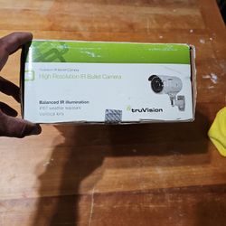 Truvision Ie Bullet Cam  650TVL 180 FT