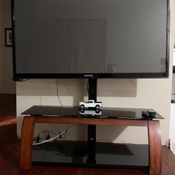 Samsung  Plasma TV 65”