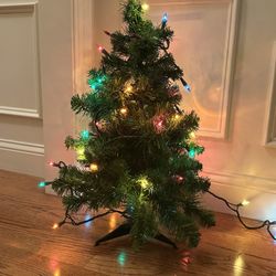 American Girl Doll Christmas Tree Retired In 2001