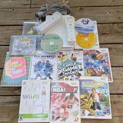 Nintendo Wii Bundle 