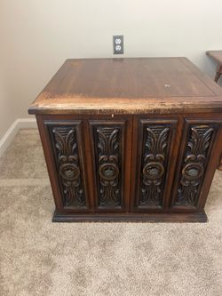 Small living room cabinet