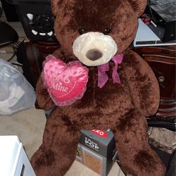 Valentine Bear 