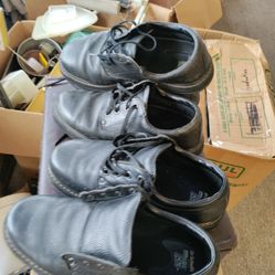 S 11 Wide Leather Shoes 