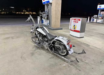 2007 Harley softail deluxe/lowrider