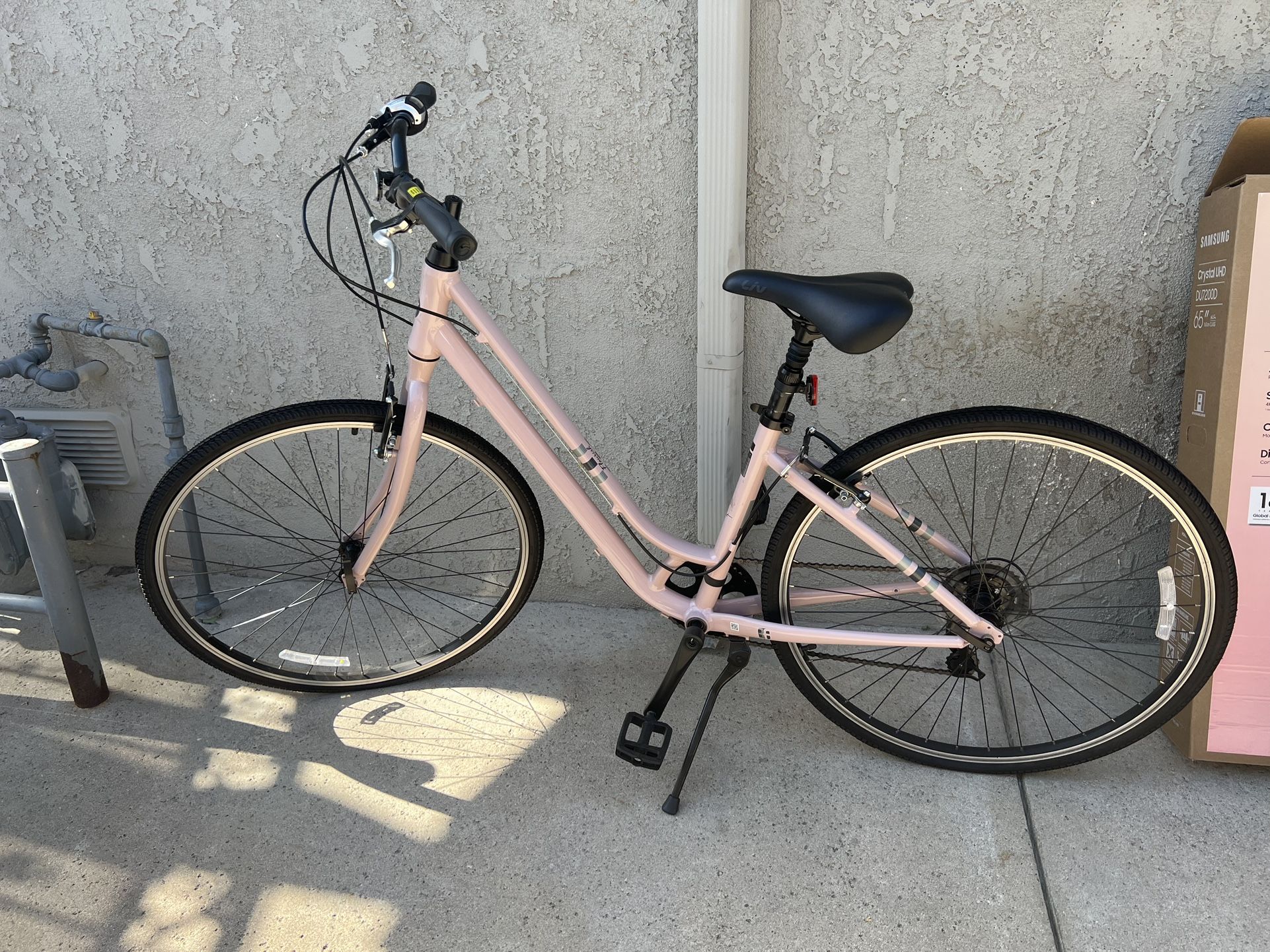 Women's LIV Flourish Bicycle