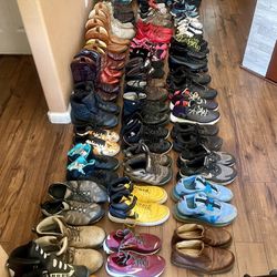 41 Pairs Of Shoes / Boot Lot! Nike , ARIAT , Brooks , Merrell