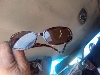 Banana Republic Womens Sunglasses 