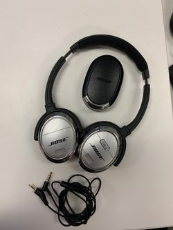 Bose Quiet Comfort 3 Noise Cancellation on ear headphones