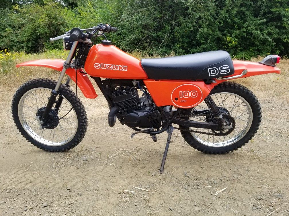 1980 suzuki DS 100