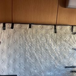 Queen Mattress 12 inch, Hybrid Mattress in a Box, Individually Pocket Springs, Medium Firm Feel for Pressure Relief, Breathable Comfort, CertiPUR-US C