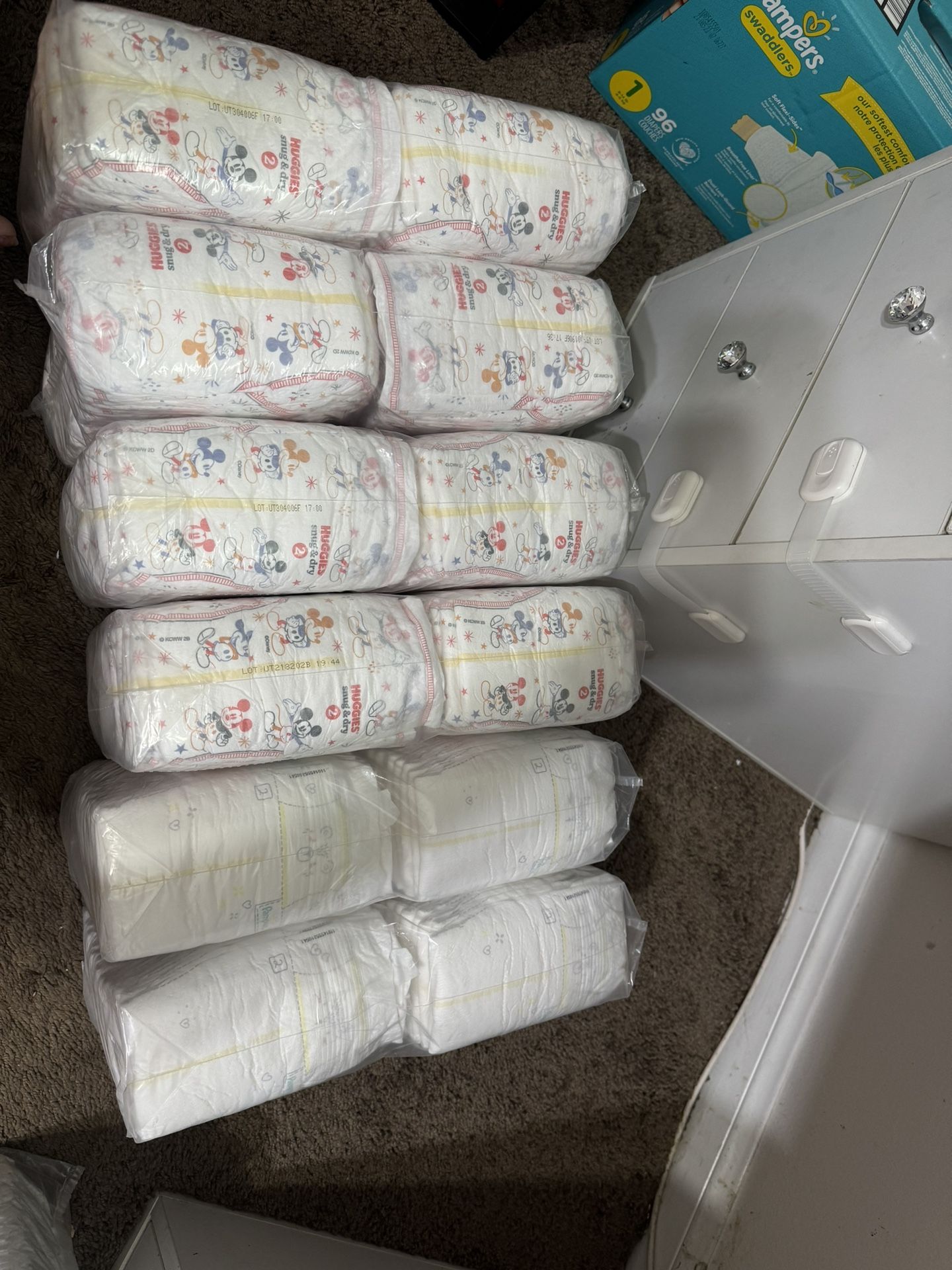 Huggies/pamper