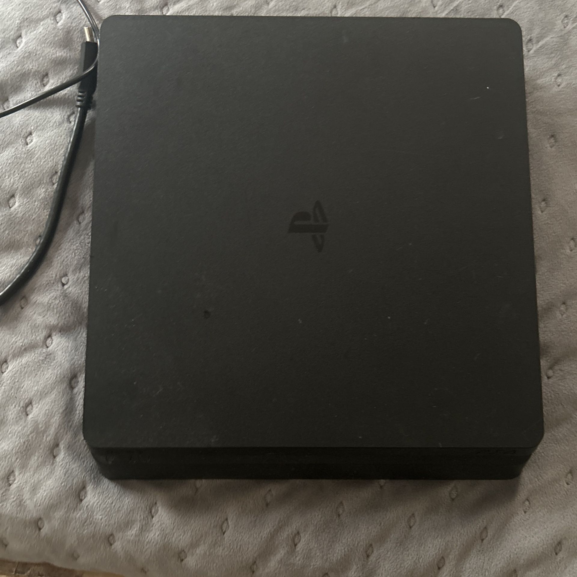 PS4