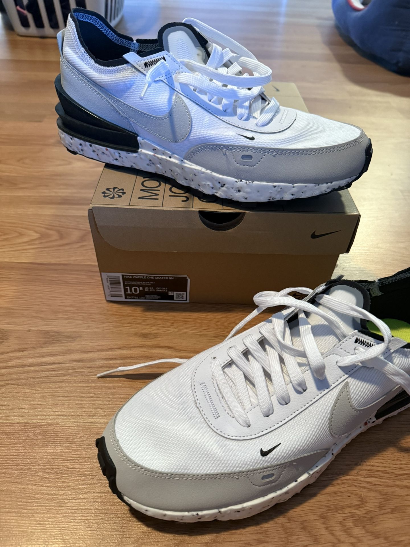 Nike Waffle One Crater – White/Light Bone/Black/Volt – Size 10.5 – New