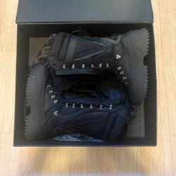 Vivet electrician boots