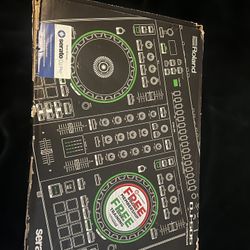 Roland 505 DJ Controller