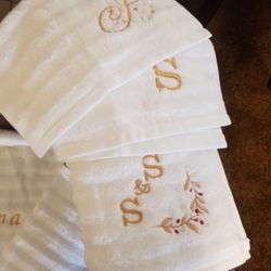Embroidery Bath Towels Set