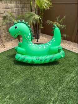 Dragon Pool Float