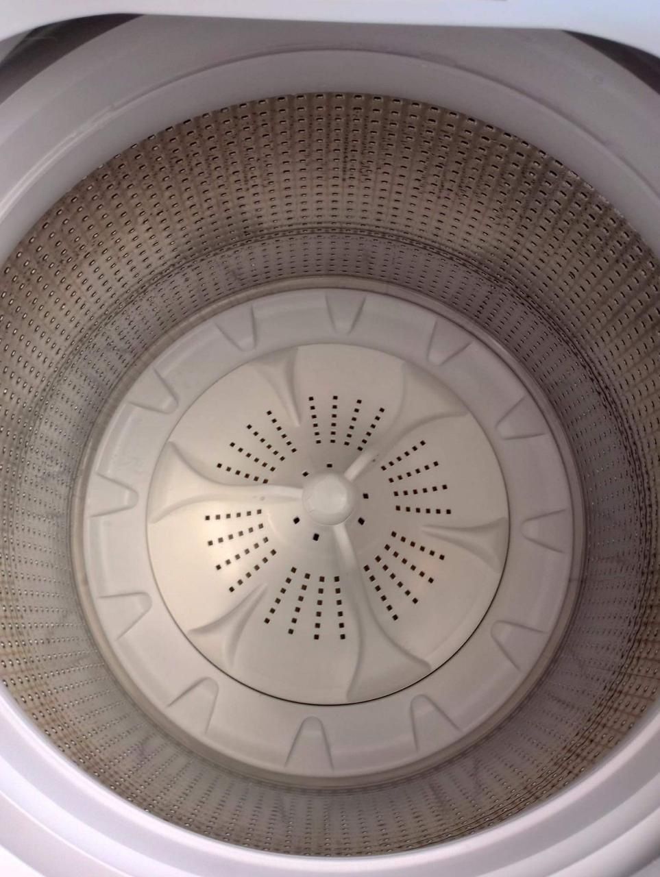 Beautiful Whirlpool Washer And Whirlpool Gas Dryer (1 Year Warranty)