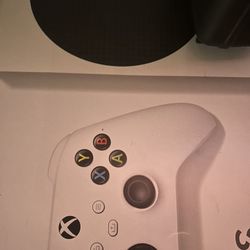 Xbox Series S And Turtle Beach 600 Stealth 