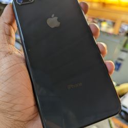 iPhone 8+ Unlock 