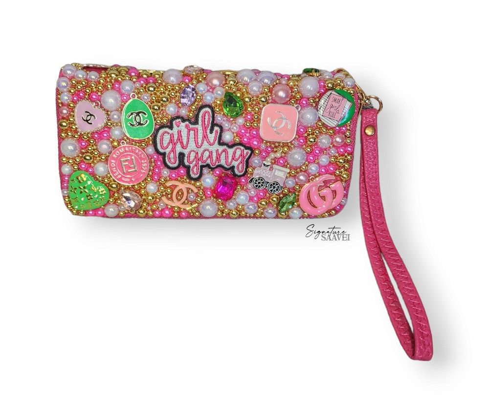 BRAND NEW Signature 'EmeraldPunch' Wristlet