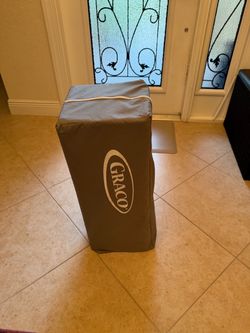 Graco Travel crib pack and play