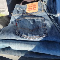 Levis 514