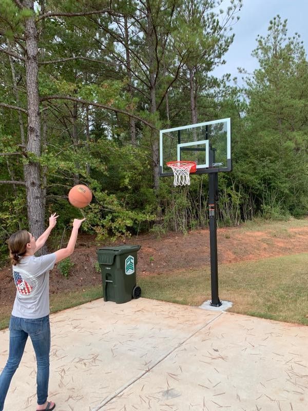 Lifetime 54 inch in ground basketball hoop adjustable basketball court