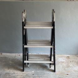 Folding Ladder ( 8 Feet)