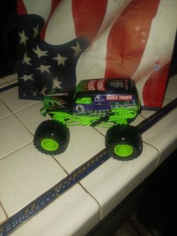 Monster Jam Grave Digger Toy
