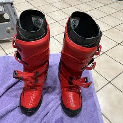 Boots [MX]