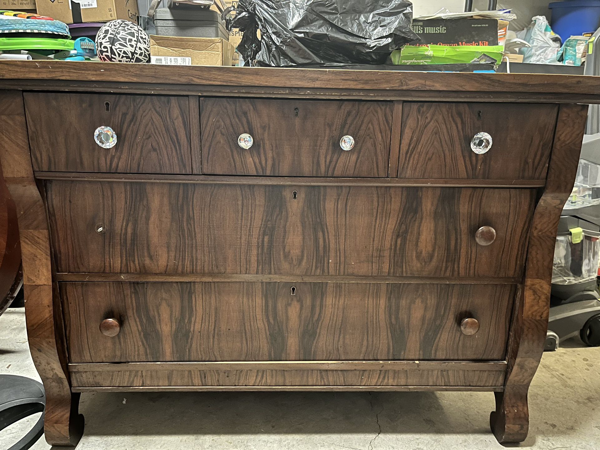 Antique Dresser With Removable Swivel Mirror 