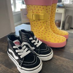 Toddler Shoes / Boots