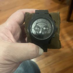 Michael Kors Men’s Watch With Rubber Band