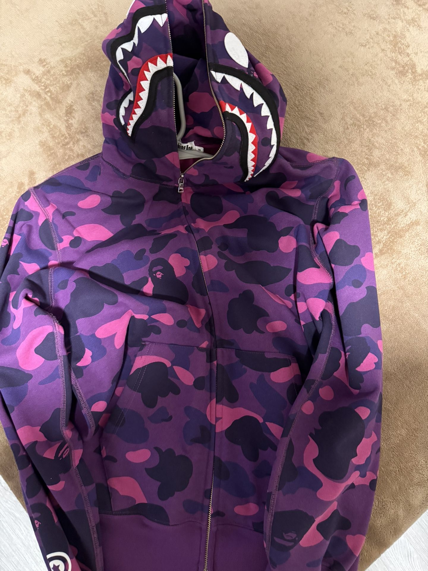 bape shark