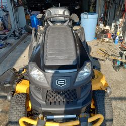CRAFTSMAN  8400 PRO SERIES 54" RIDER/UTILITY TRACTOR