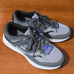Skechers Skyline Alphaborne