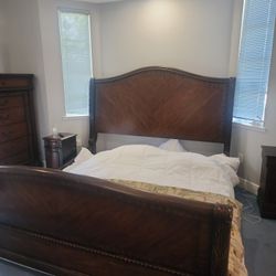 King Size Bedroom Set