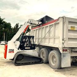 SKID STEER BOBCAT T250 TRACKS 2005