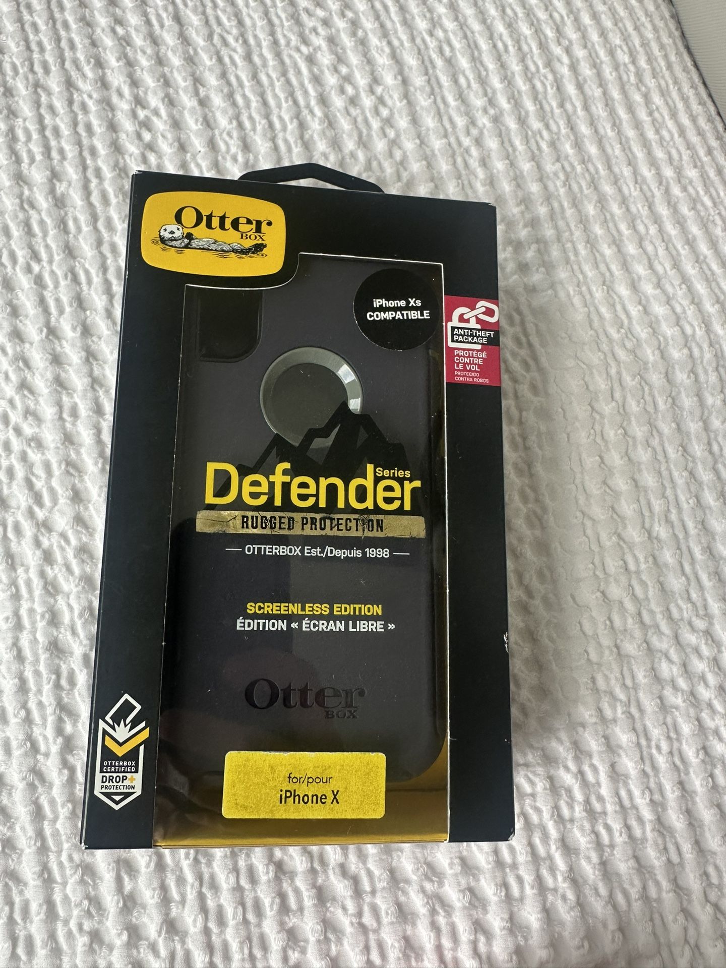 Otter Box iPhone Xor XS case