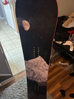 New system snowboard - no bindings - no box