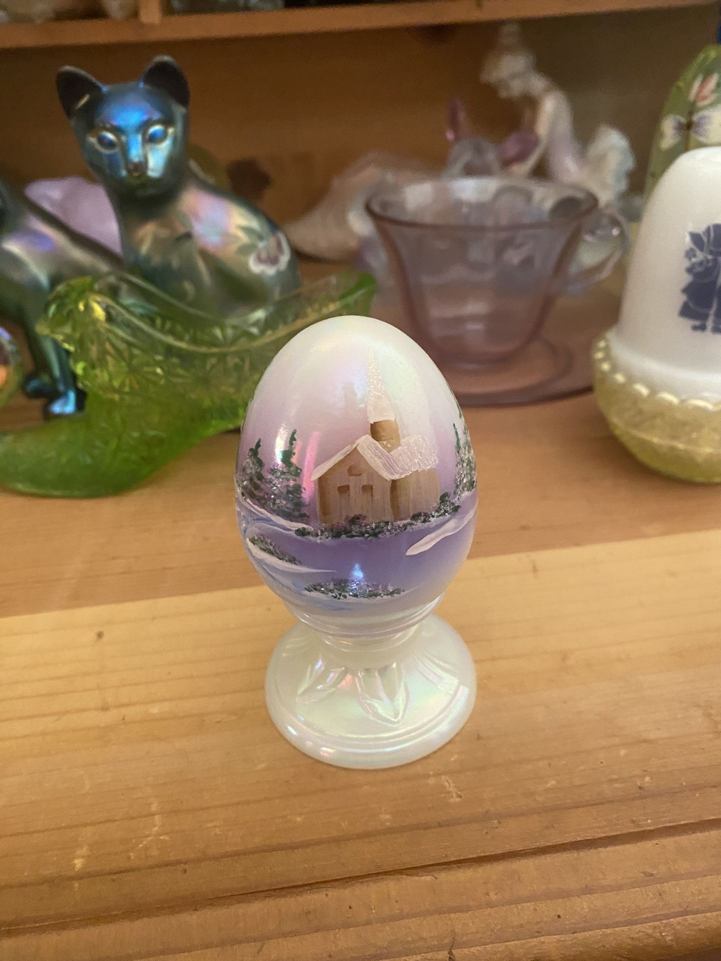 Fenton Pedistal Egg